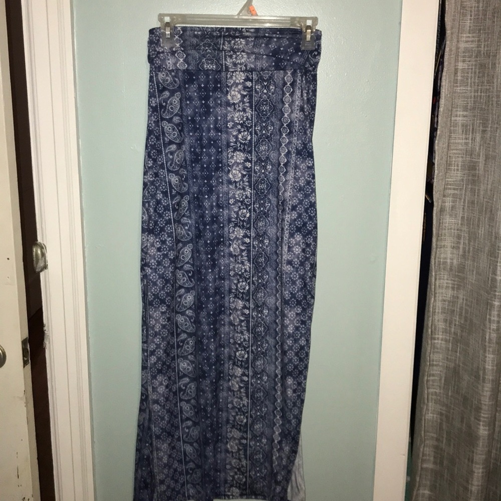 Maxi skirt